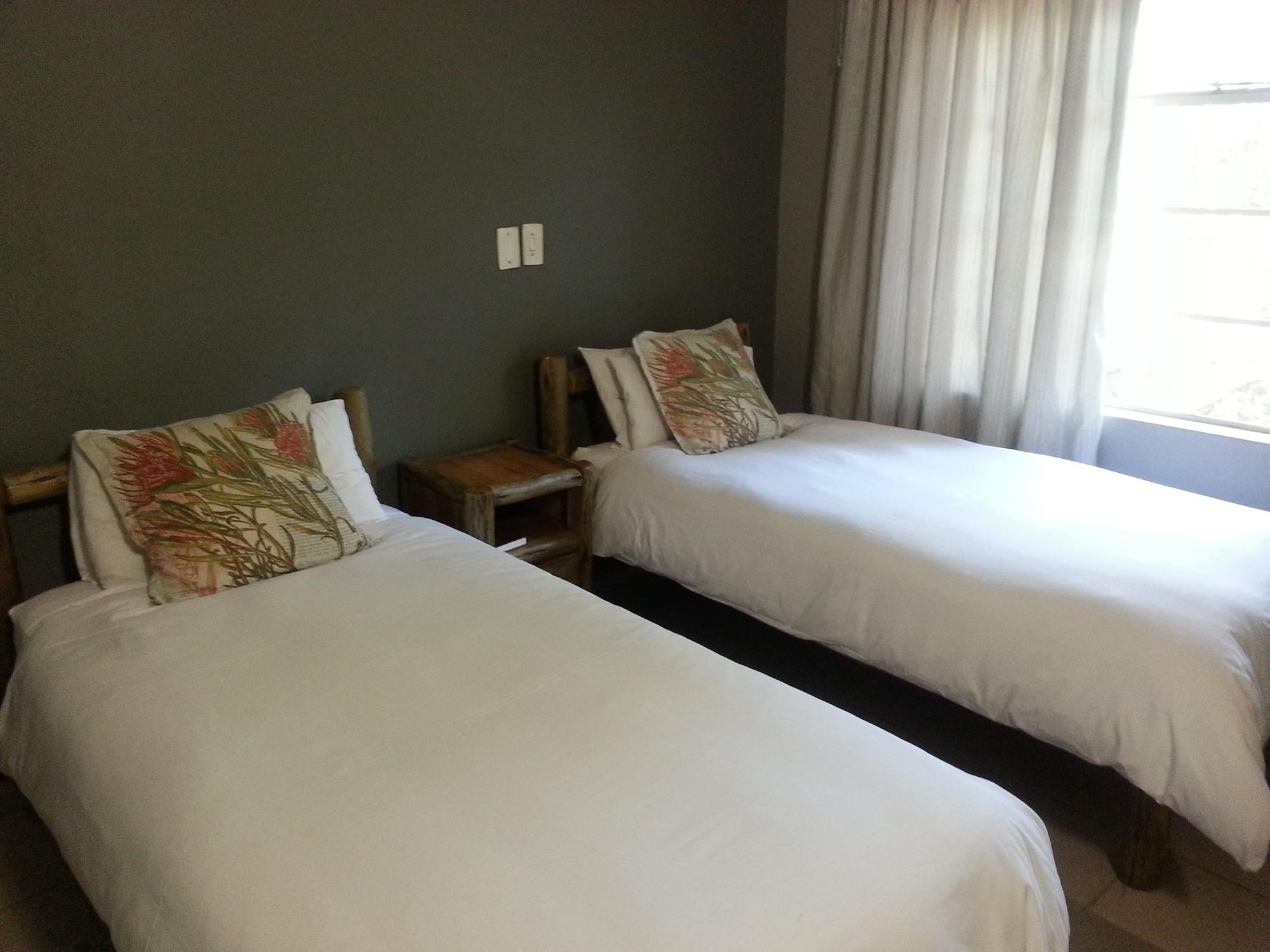 Ebundu Lodge ไวท์ริเวอร์ ภายนอก รูปภาพ