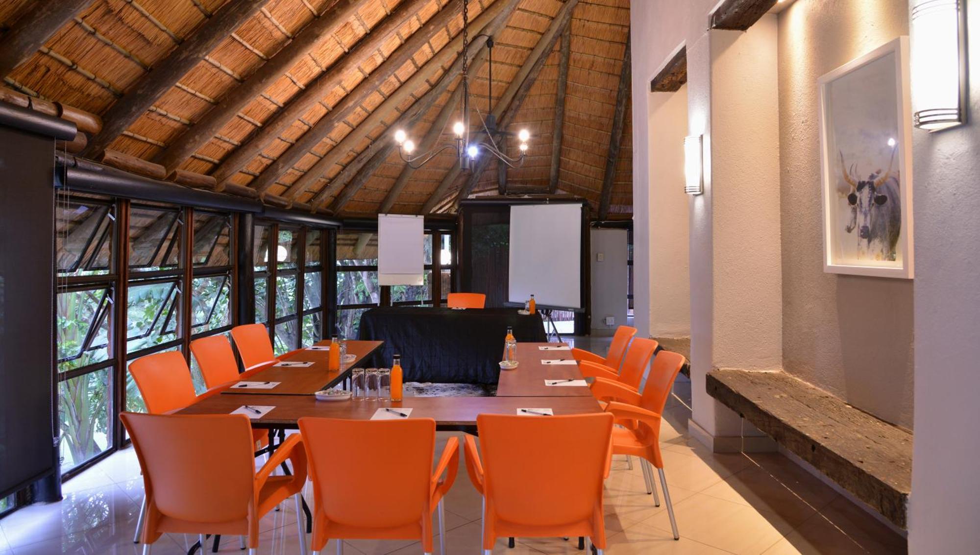 Ebundu Lodge ไวท์ริเวอร์ ภายนอก รูปภาพ