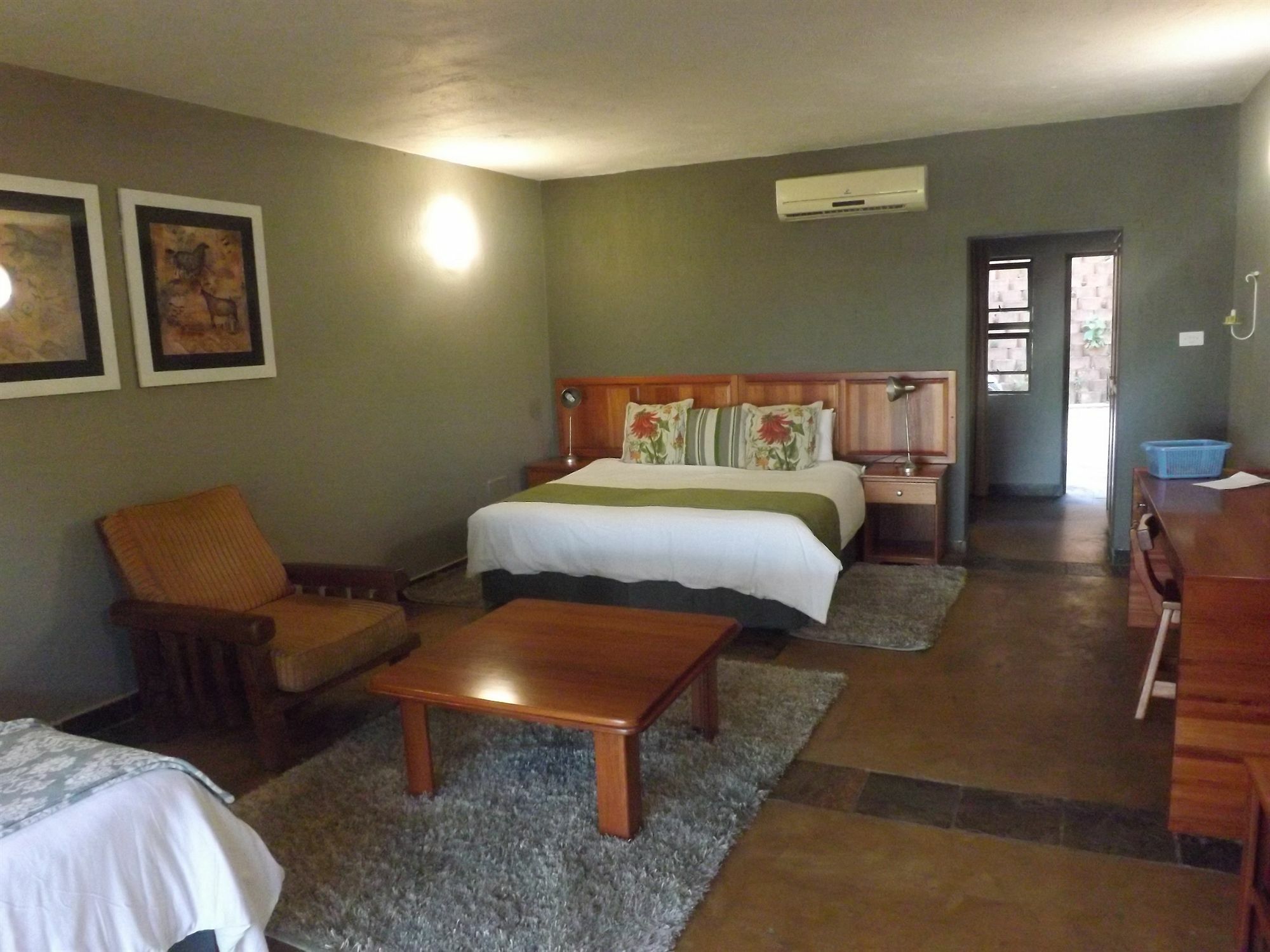 Ebundu Lodge ไวท์ริเวอร์ ภายนอก รูปภาพ