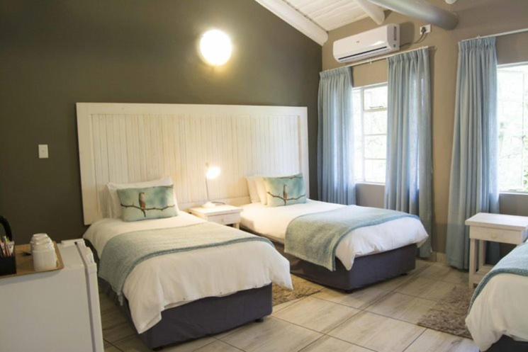 Ebundu Lodge ไวท์ริเวอร์ ภายนอก รูปภาพ